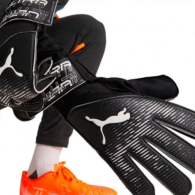 Перчатки вратарские PUMA ULTRA Grip 4 RC, 04181707, р.10, 2 мм латекс,ЭВА,полиэстер,черно-белый 