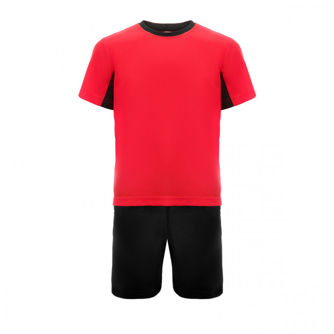 Форма футб. игровая TORRES Classic Junior, FJ-1011-042-134, рост 134 см, полиэстер, красно-черный Форма футб. игровая TORRES Classic Junior, FJ-1011-042-134, рост 134 см, полиэстер, красно-черный