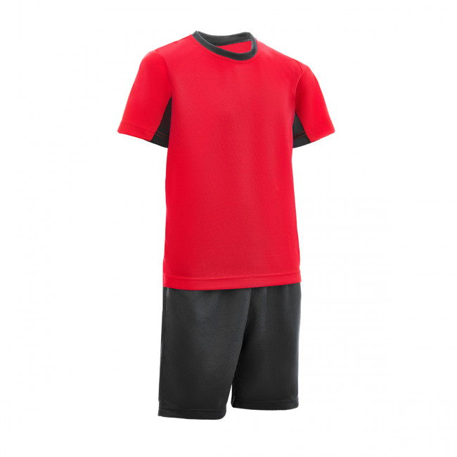 Форма футб. игровая TORRES Classic Junior, FJ-1011-042-134, рост 134 см, полиэстер, красно-черный Форма футб. игровая TORRES Classic Junior, FJ-1011-042-134, рост 134 см, полиэстер, красно-черный