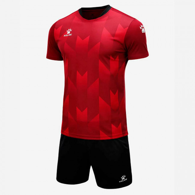 Форма футб. взросл. KELME, 8251ZB1003-603-L, р.L, 100% полиэстер, бордово-черный 