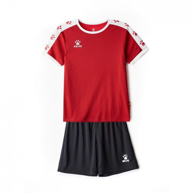Форма футб. детск. "KELME", арт. 3883033-610-150, рост 150, 100% полиэстер, красно-черный Форма футб. детск. "KELME", арт. 3883033-610-150, рост 150, 100% полиэстер, красно-черный